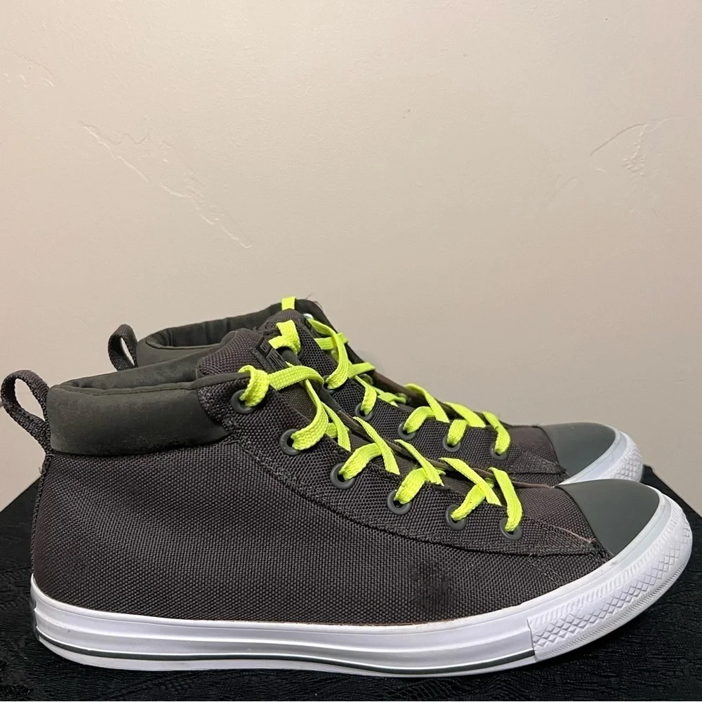 Converse Unisex Chuck Taylor All Star Street Mid Casual Shoe